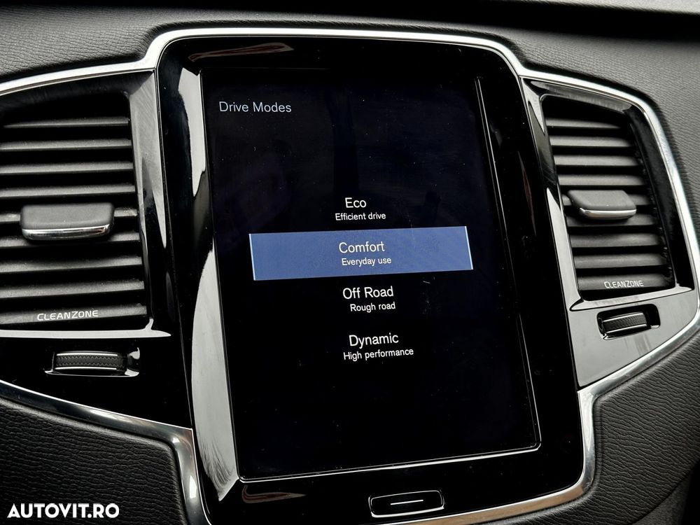 Volvo XC 90 D5 AWD Inscription - 19