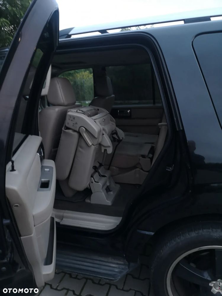 Lincoln Navigator 5.4 4x4 - 12