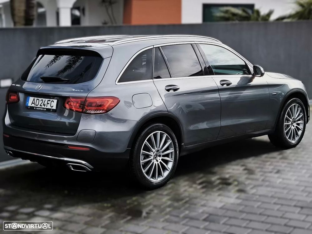 Mercedes-Benz GLC 300 e 4Matic - 3