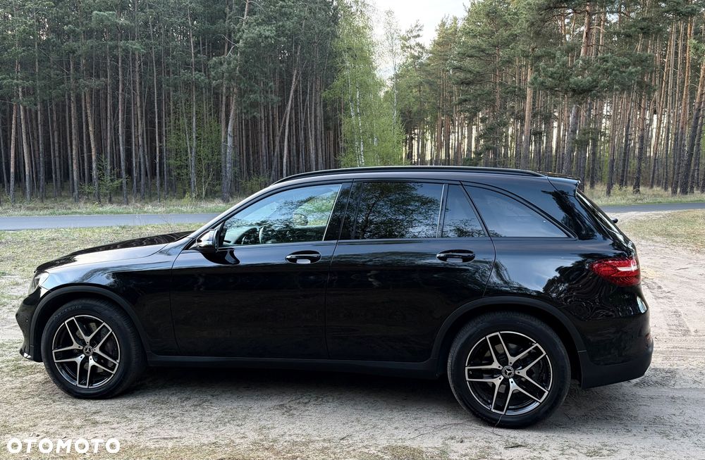Mercedes-Benz GLC 250 4-Matic - 4