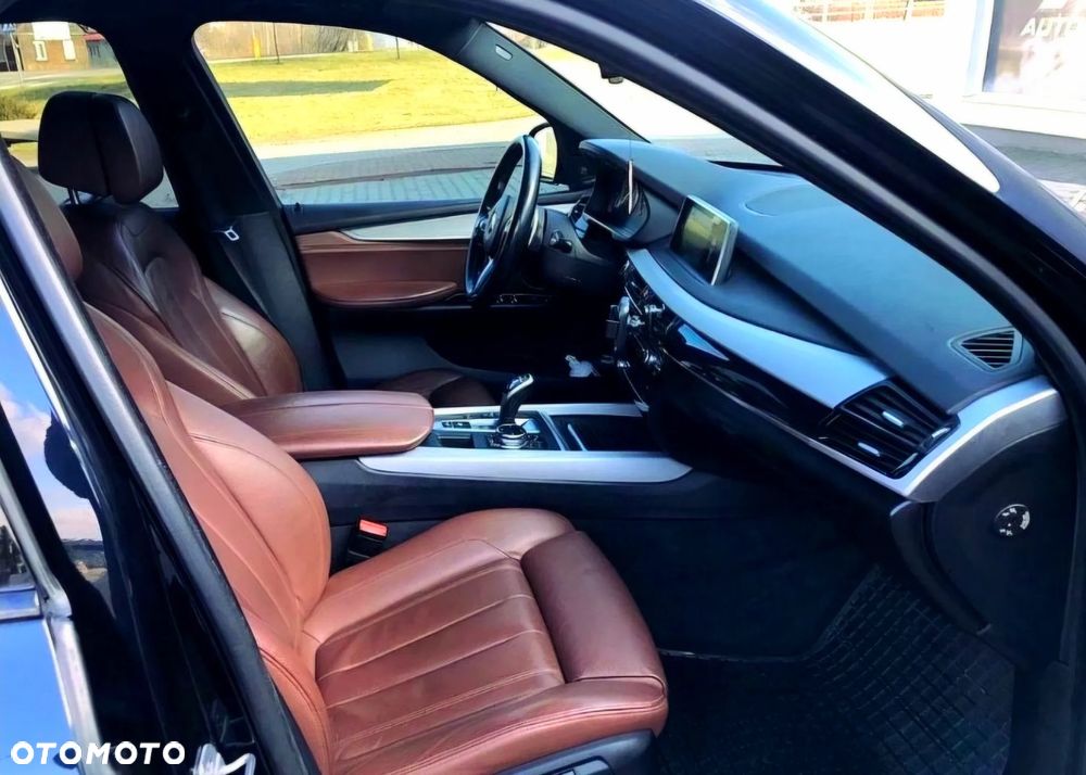 BMW X5 M M50d - 9