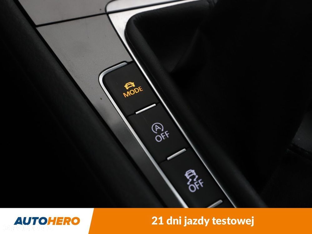 Volkswagen Golf VII 2.0 TDI BMT Comfortline EU6 - 26
