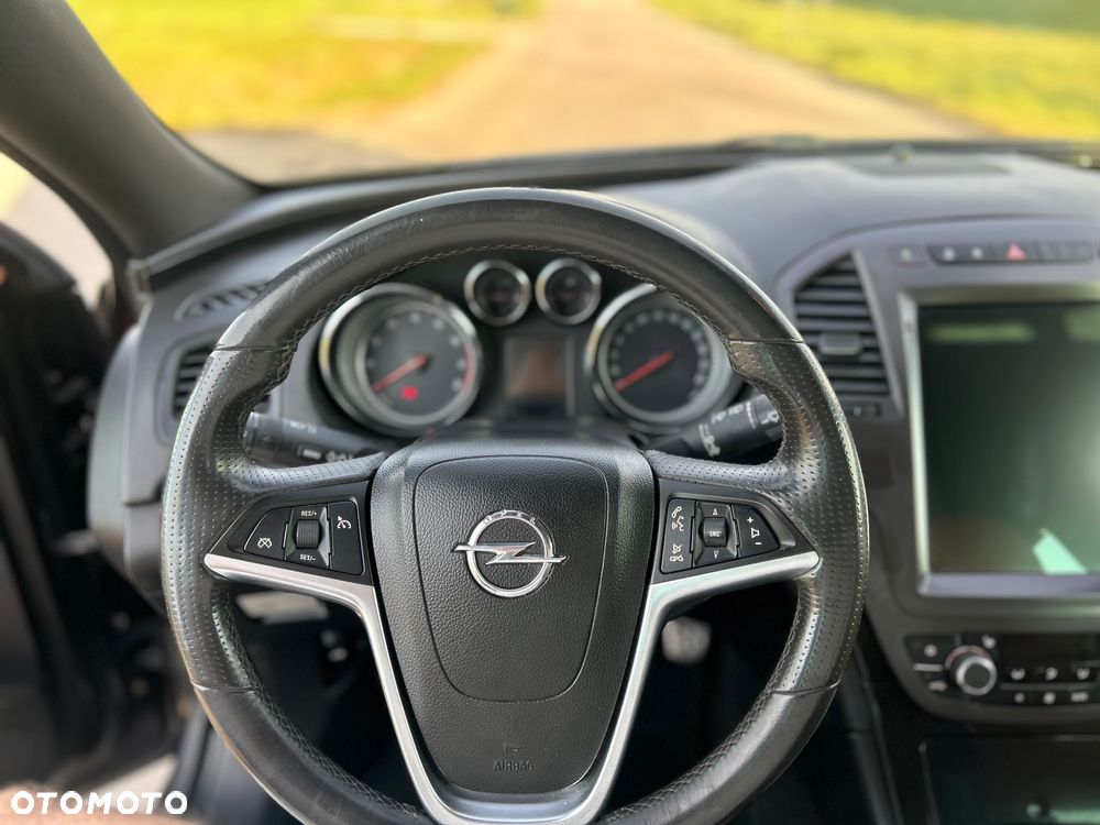 Opel Insignia 1.6 Turbo Cosmo - 25