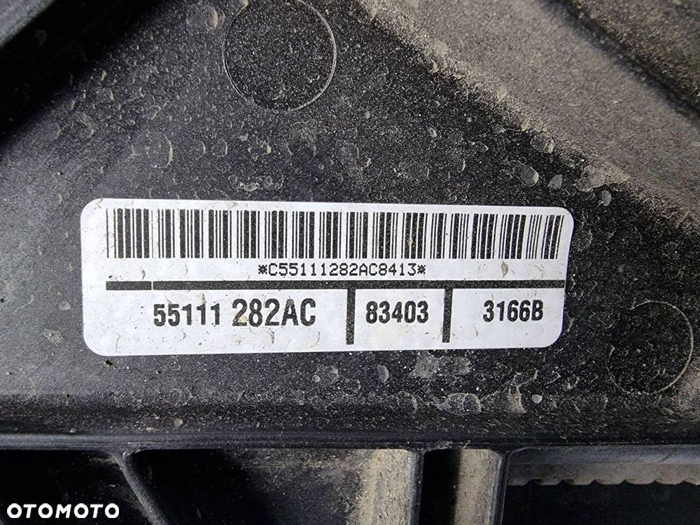 PAS PRZEDNI CHŁODNICE DODGE CHARGER 55111282AC - 4