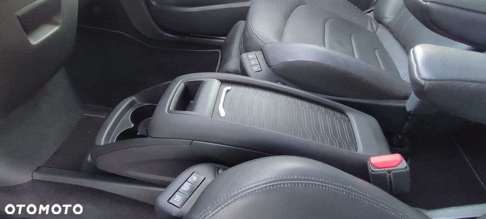 Citroën C4 Picasso BlueHDi 120 EAT6 Exclusive - 16