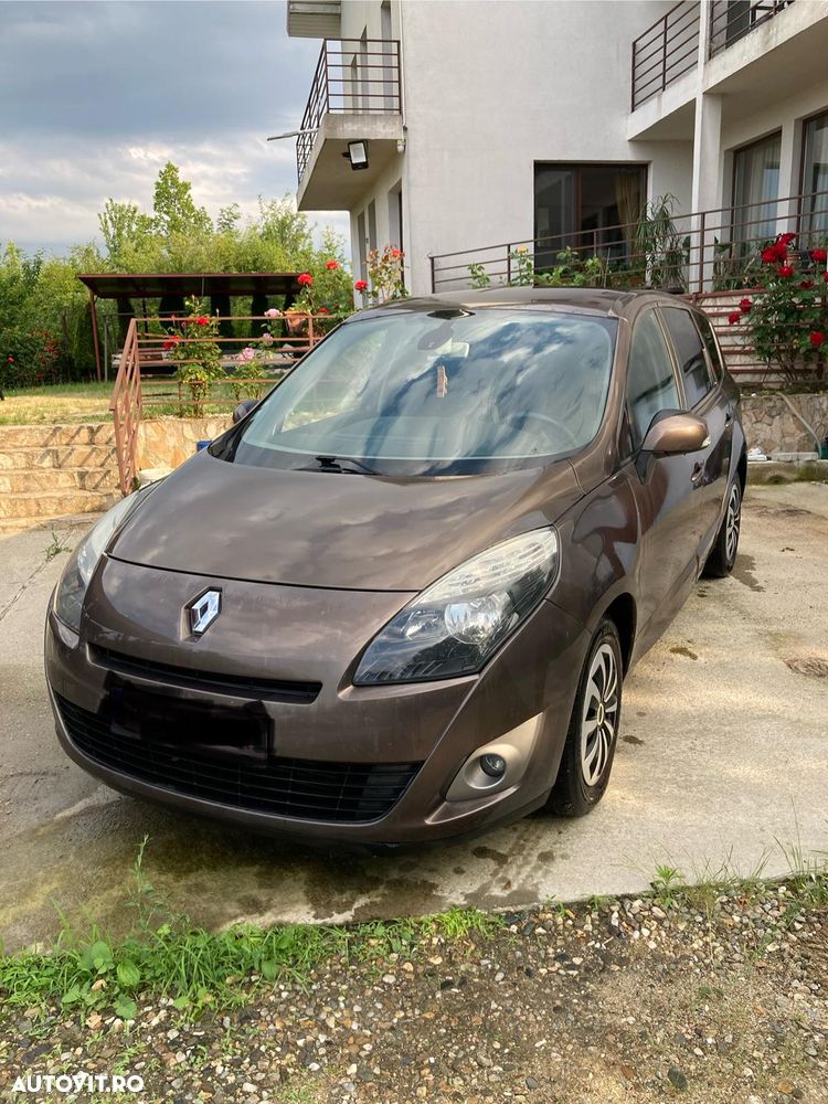 Renault Grand Scenic Energy dCi 110 Start & Stop Dynamique - 1