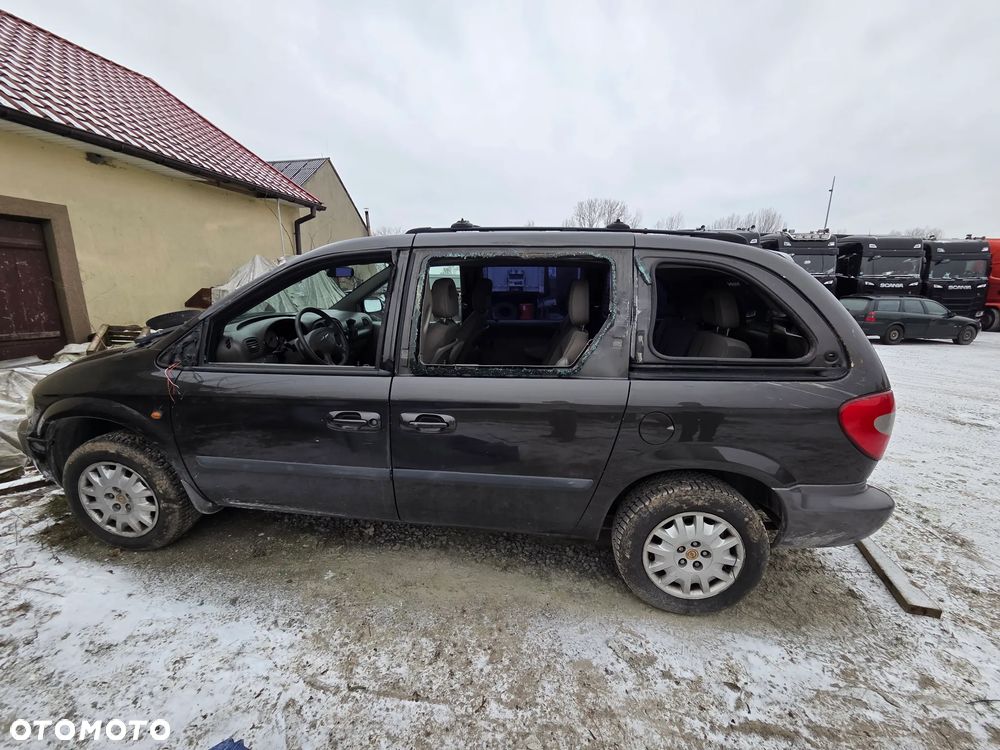 Chrysler Voyager 2.5 SE CRD - 7