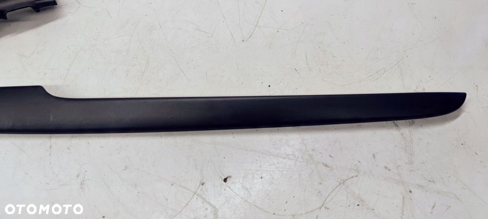 LISTWA DEKORY DRZWI PRAW AUDI A3 8P 8P3867410K 8U4 - 1