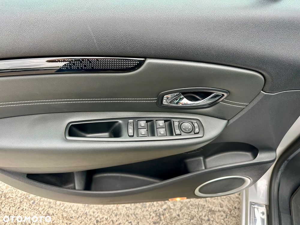 Renault Scenic 1.4 16V TCE Privilege - 23