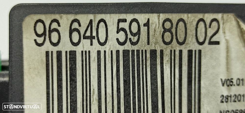 CAIXA DE RELÉS/ FUSÍVEIS PEUGEOT 308 CONFORT - 3