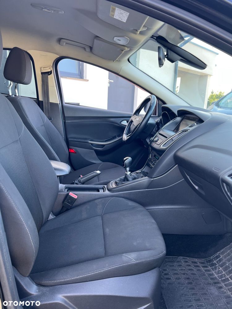 Ford Focus 1.0 EcoBoost Gold X (Edition) - 9