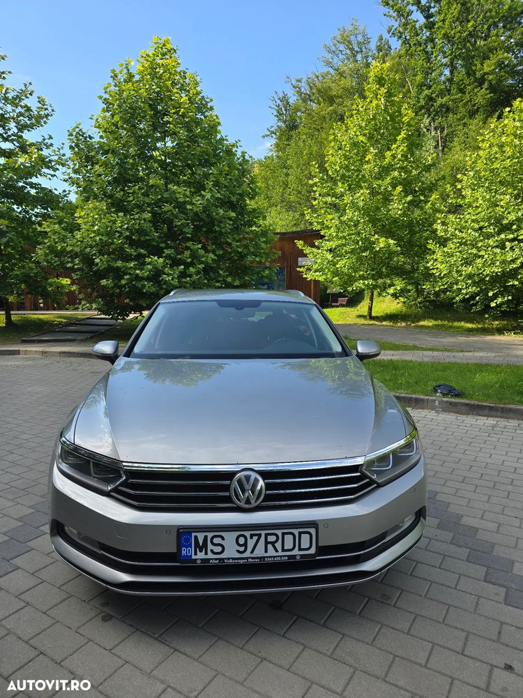 Volkswagen Passat 2.0 TDI Highline - 18