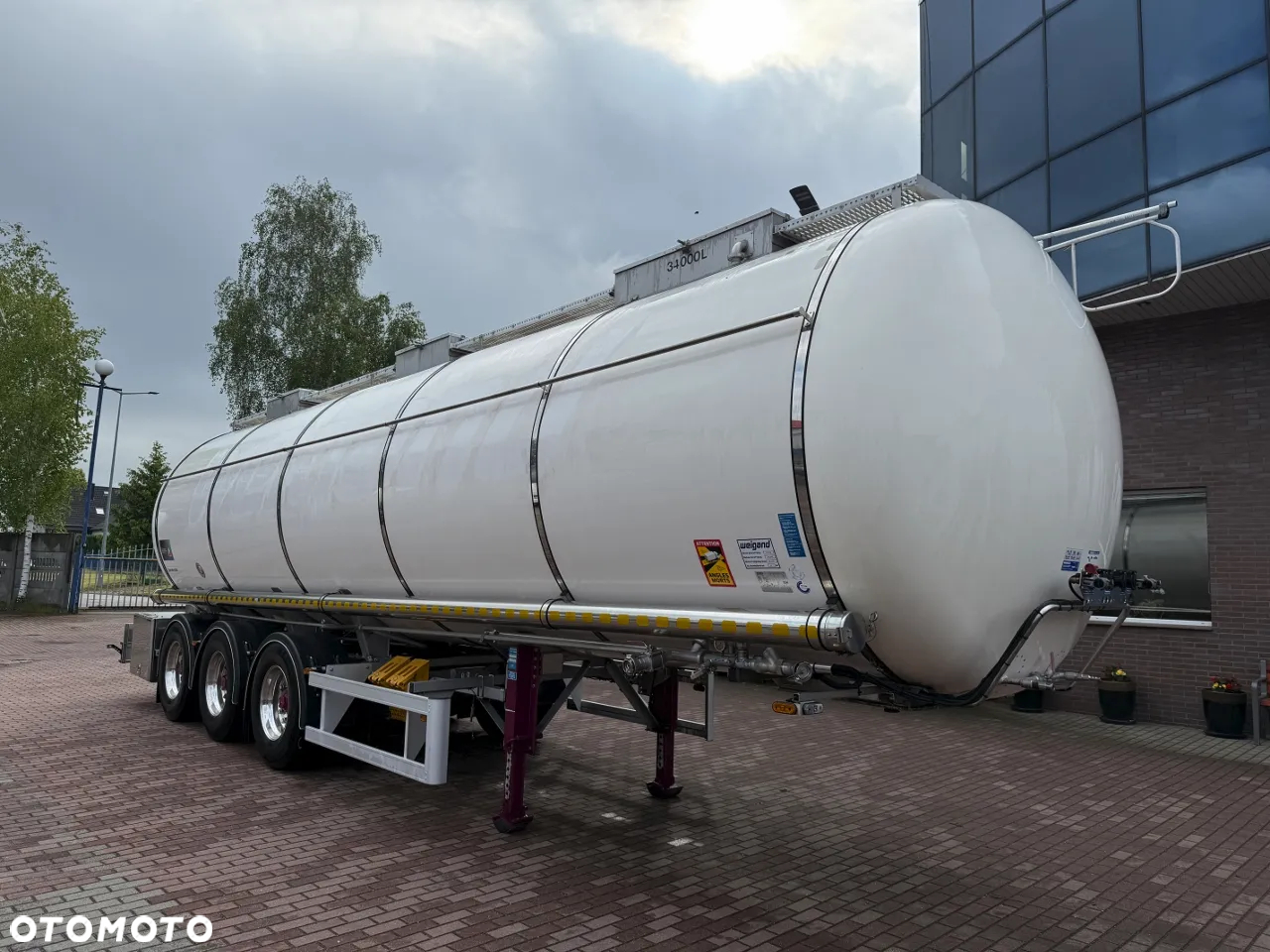 Schrader 2 BAR, ogrzewanie, waga 6200kg, - 20