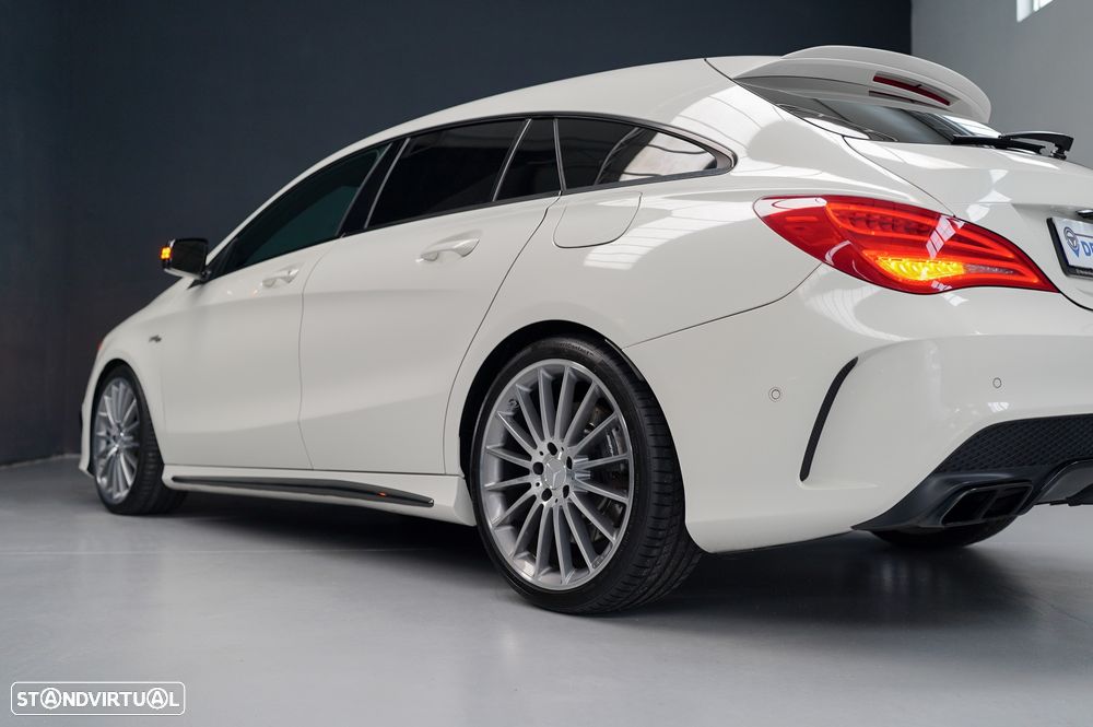 Mercedes-Benz CLA 45 AMG Shooting Brake 4-Matic - 29