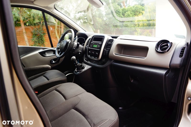 Renault Trafic - 6
