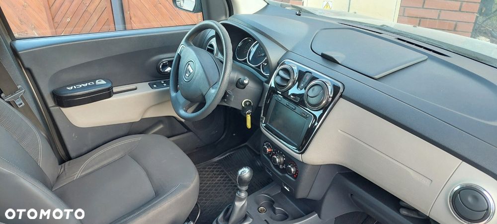 Dacia Lodgy 1.5 dCi Prestige S&S - 10