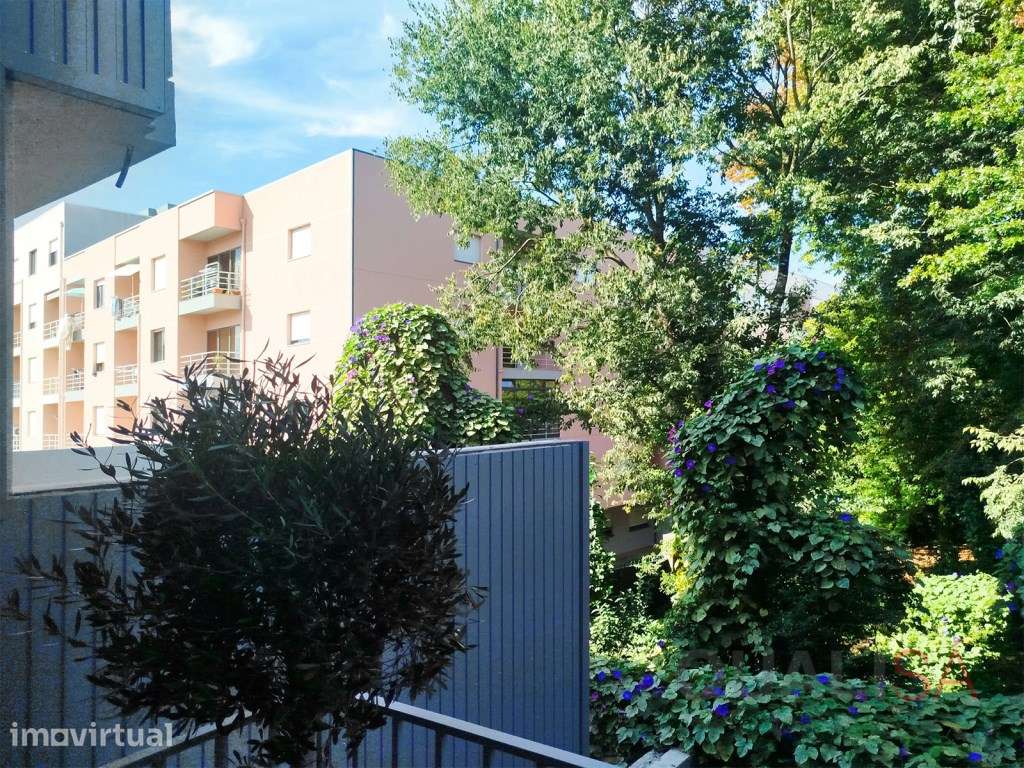 Apartamento T0 equipado com varanda em Maximinos em Braga - Grande imagem: 4/20