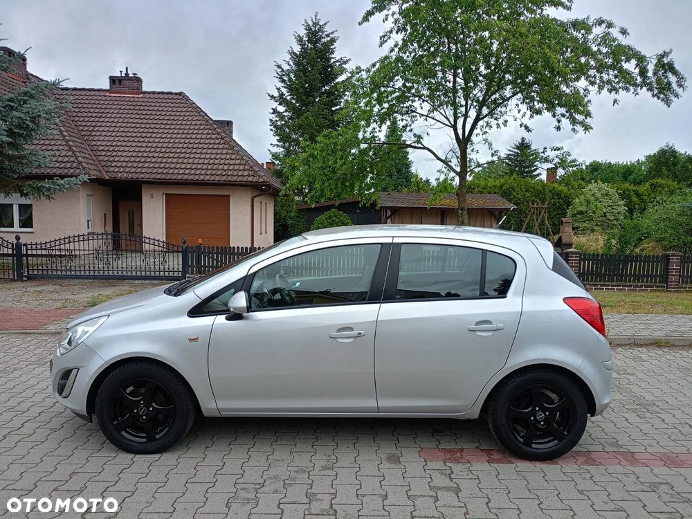 Opel Corsa - 4
