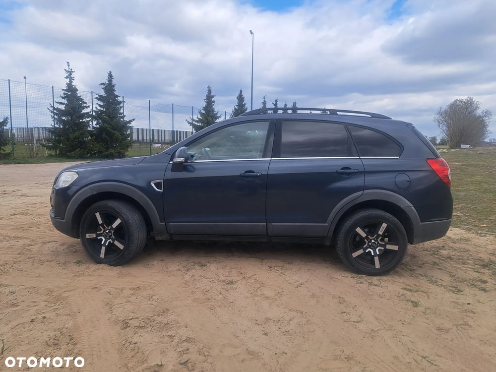 Chevrolet Captiva 2.0 d LT high - 4