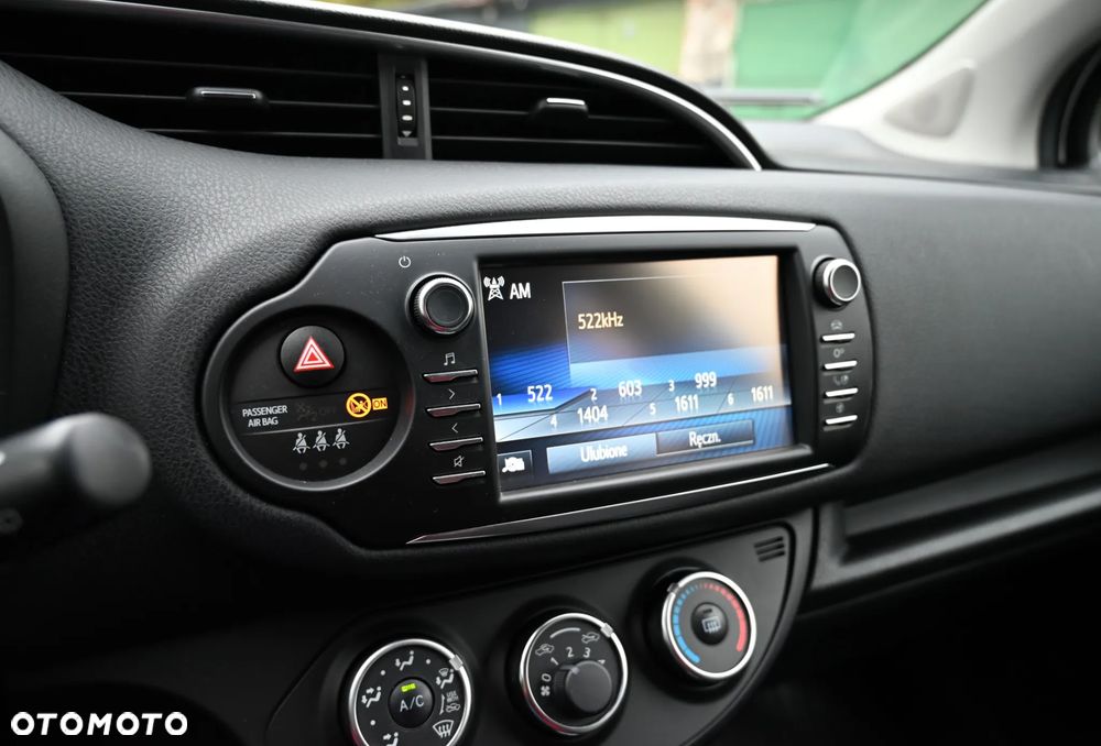 Toyota Yaris - 23