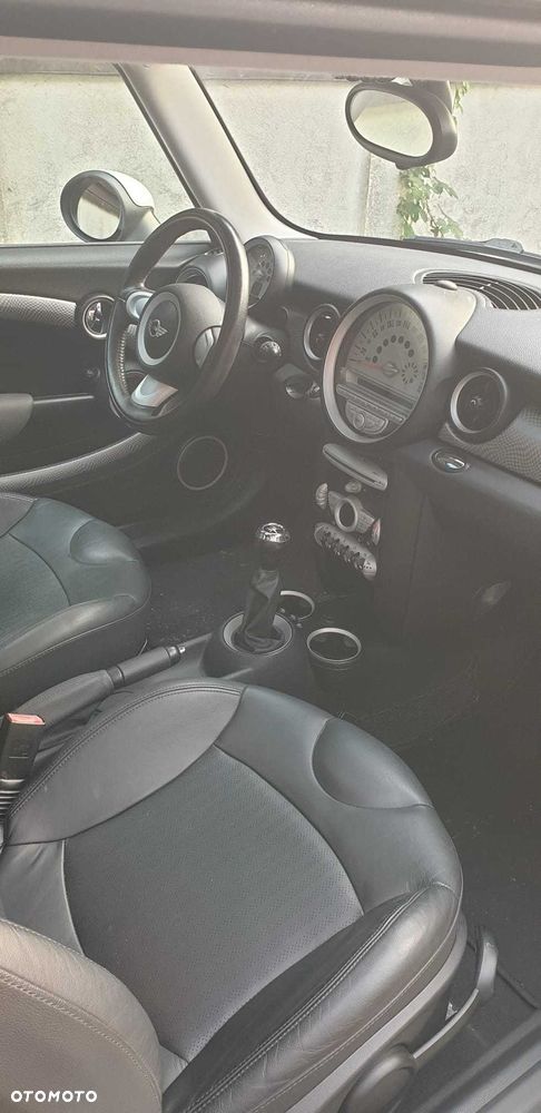 MINI Cooper S - 8