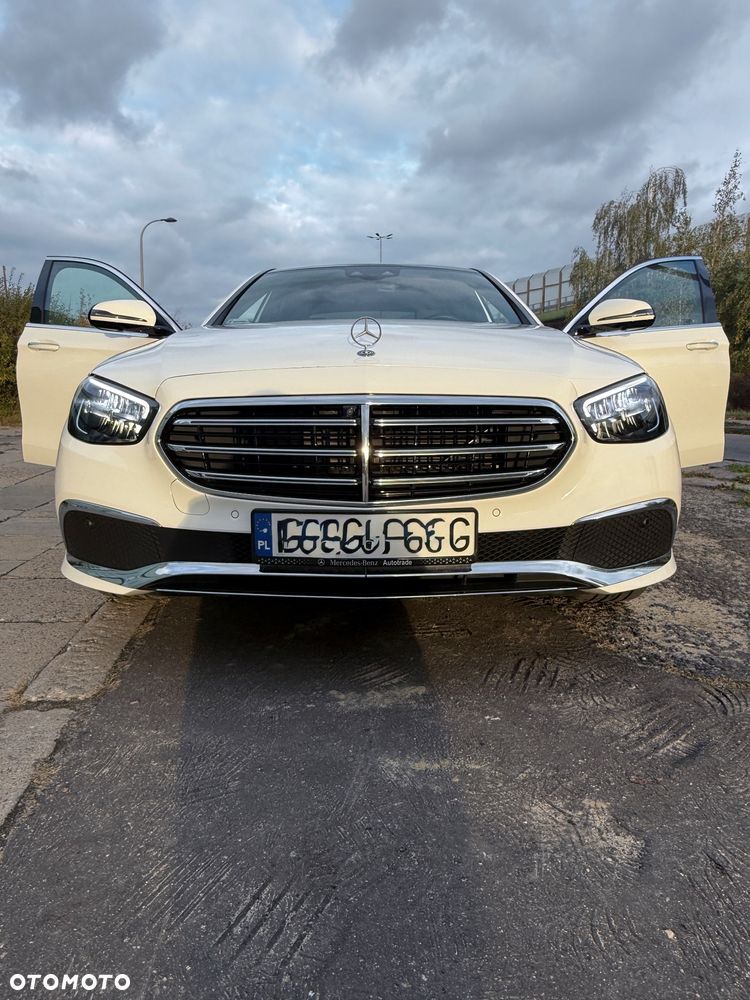 Mercedes-Benz Klasa E 300 Exclusive - 5