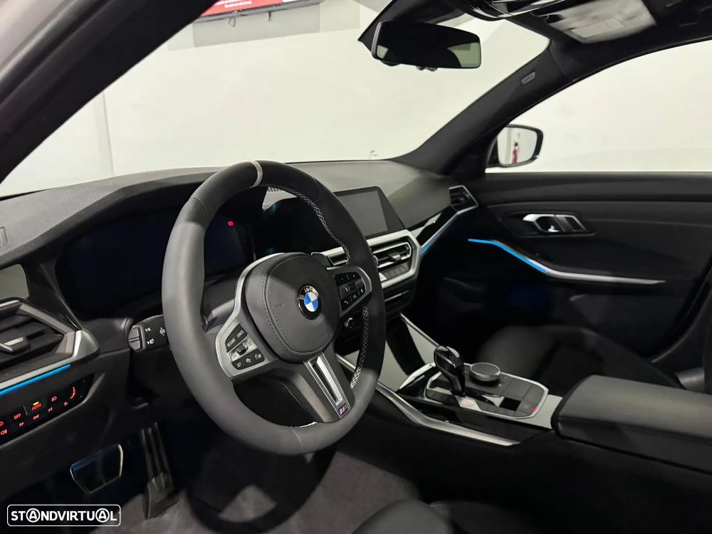 BMW 330 e Pack M Auto - 23