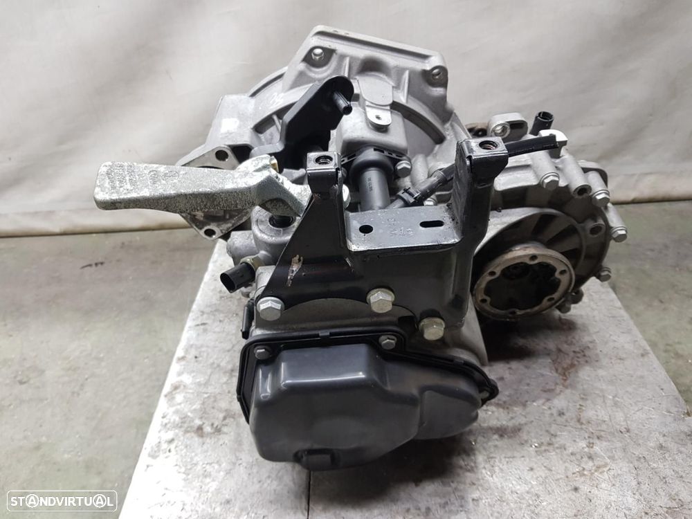 CAIXA DE VELOCIDADES AUDI A1 8X1 REF. MZM - 1