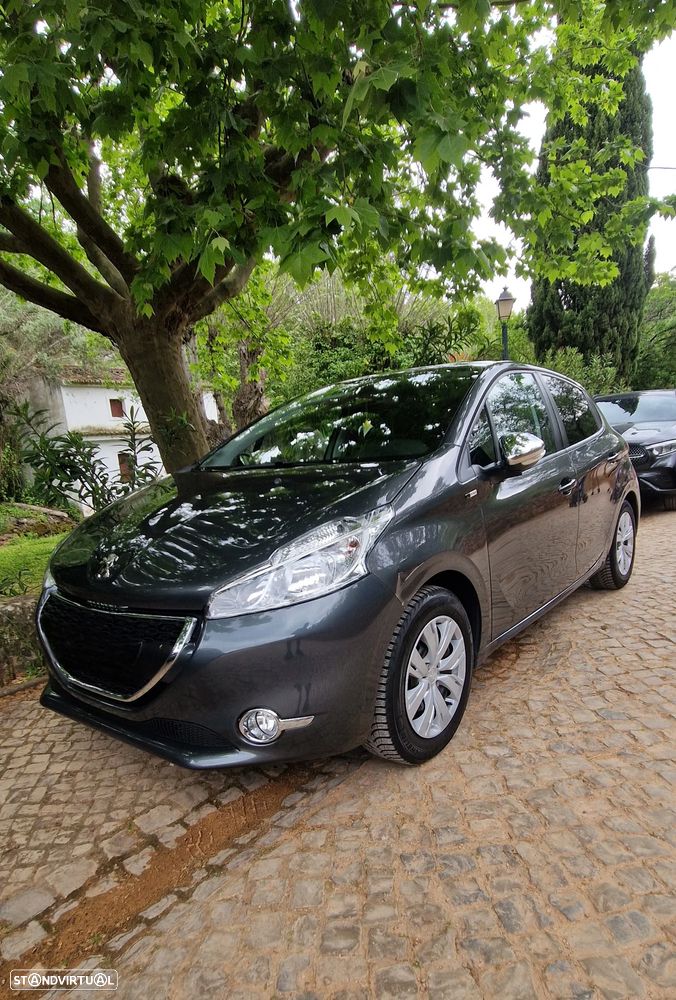 Peugeot 208 PureTech 82 Style - 1