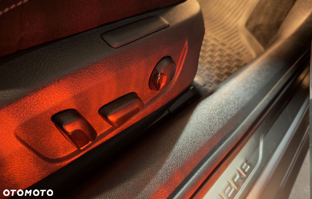 Skoda Superb 2.0 TDI Ambition DSG - 12