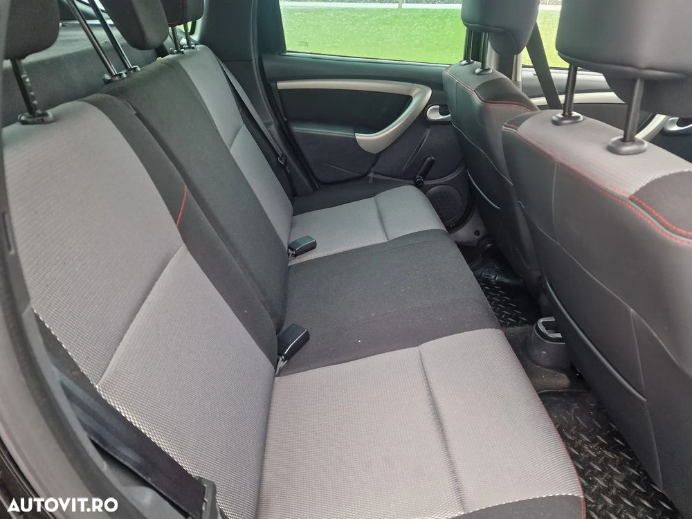 Dacia Duster 1.5 dCi 4x4 Prestige - 18
