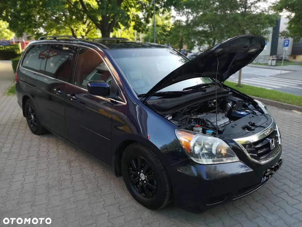 Honda Odyssey 3.5 LX - 32