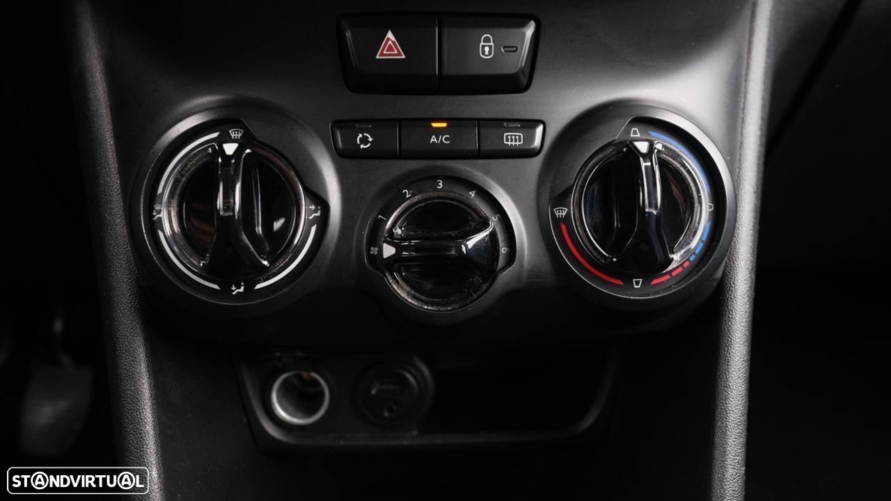 Peugeot 208 1.6 e-HDi Active - 9