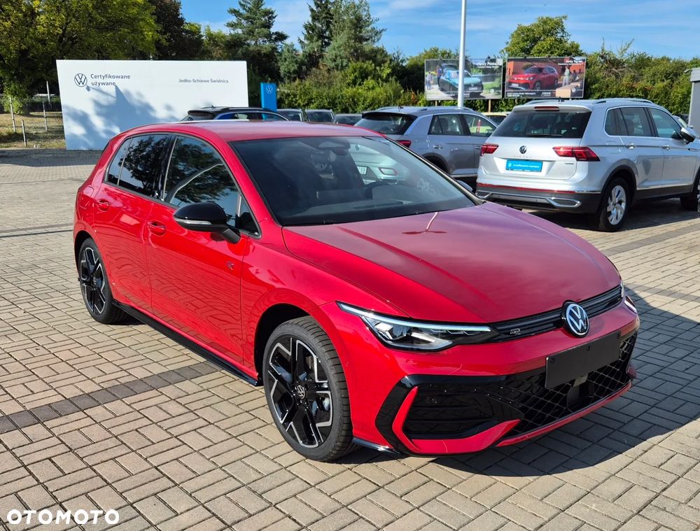 Volkswagen Golf VIII 1.5 TSI R-Line Plus - 12