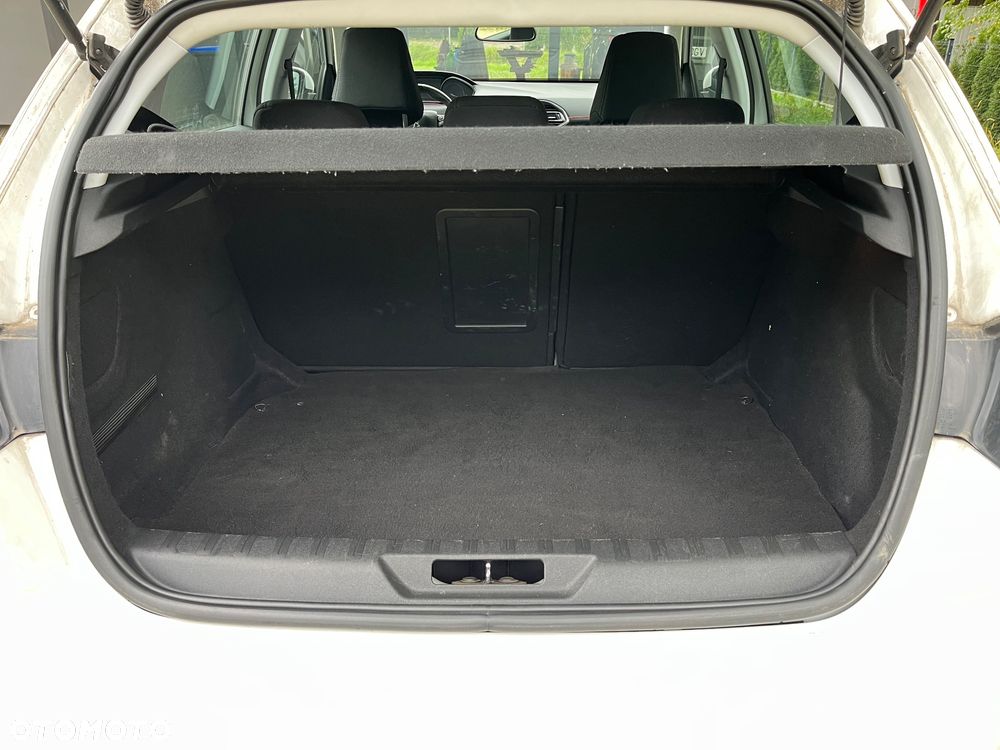 Peugeot 308 BlueHDi FAP 120 Stop&Start GT-Line Edition - 6