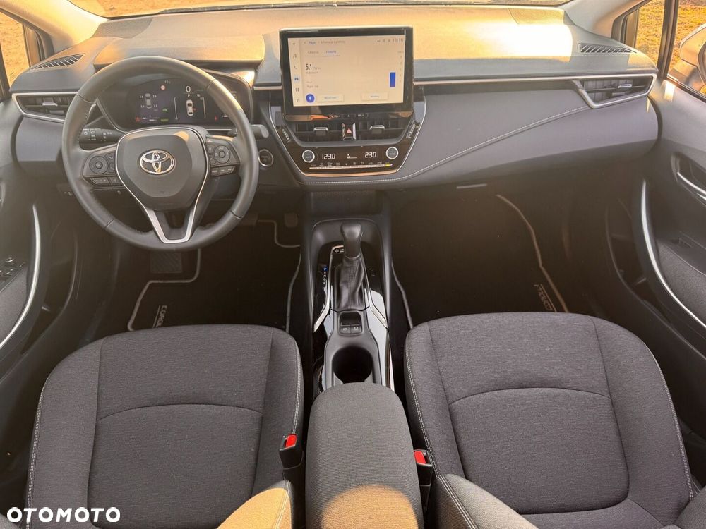 Toyota Corolla 1.8 Hybrid Comfort - 15