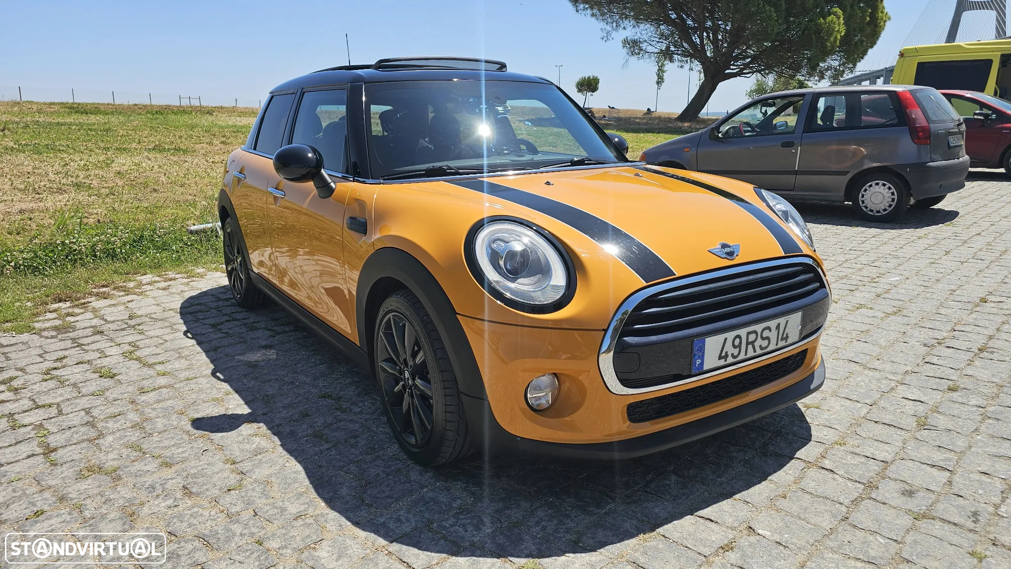 MINI 5 Portas Cooper D - 2