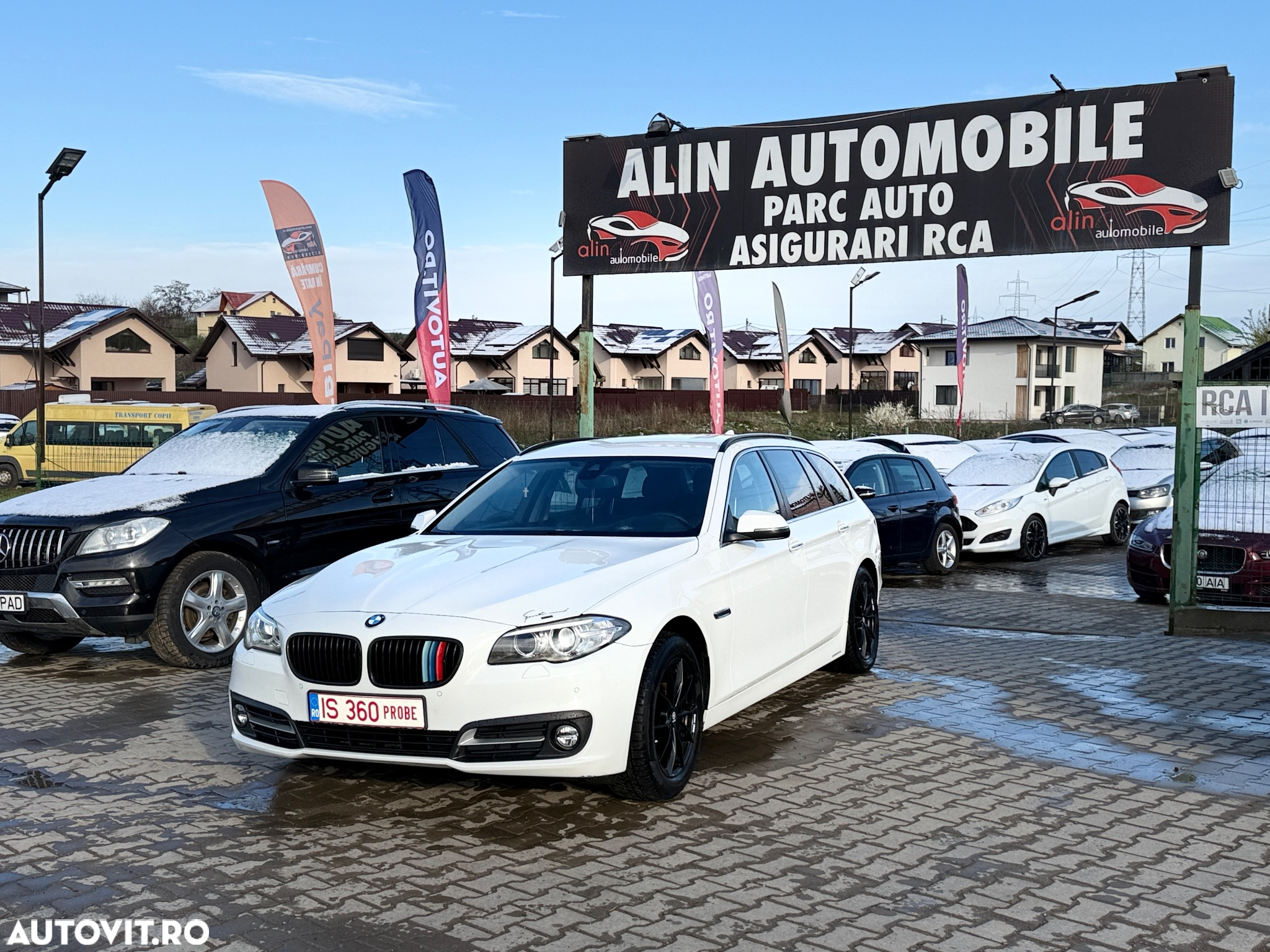 BMW Seria 5 520d Touring Luxury Line - 16