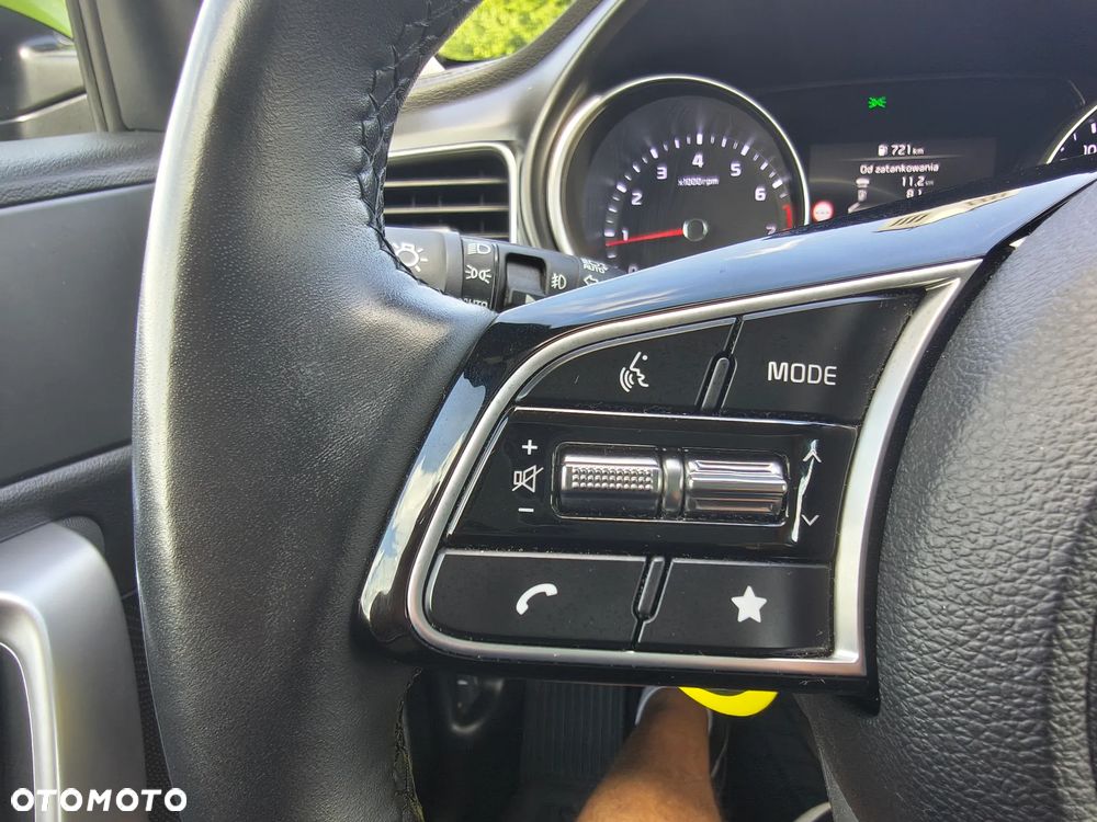 Kia XCeed 1.5 T-GDI M - 24