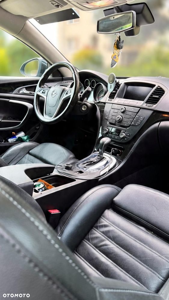 Opel Insignia 2.0 T Cosmo - 4