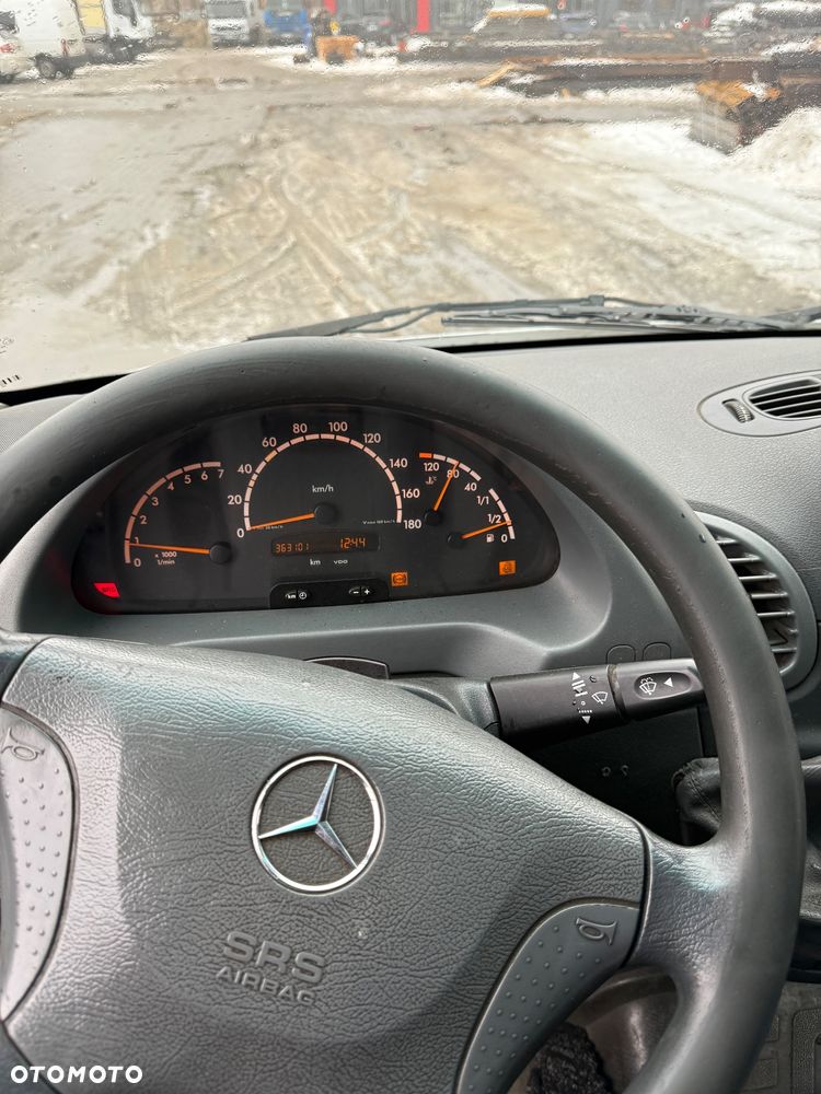 Mercedes-Benz SPRINTER - 8