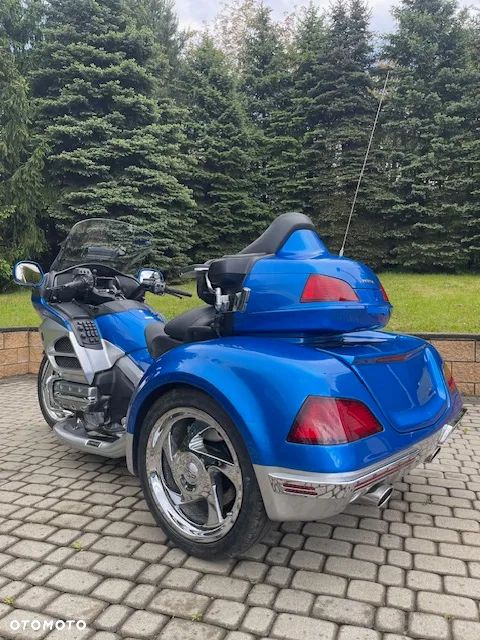 Honda GL - 9