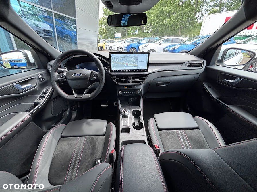 Ford Kuga - 8