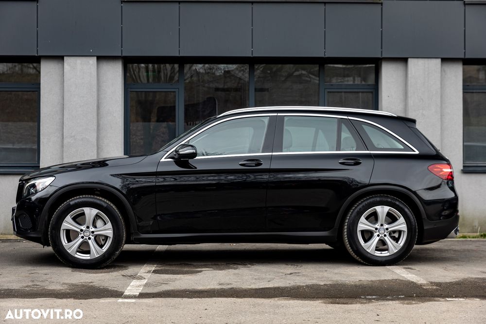 Mercedes-Benz GLC - 33