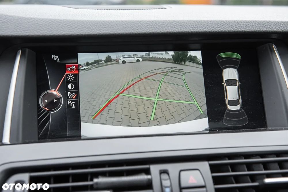 BMW Seria 5 - 23