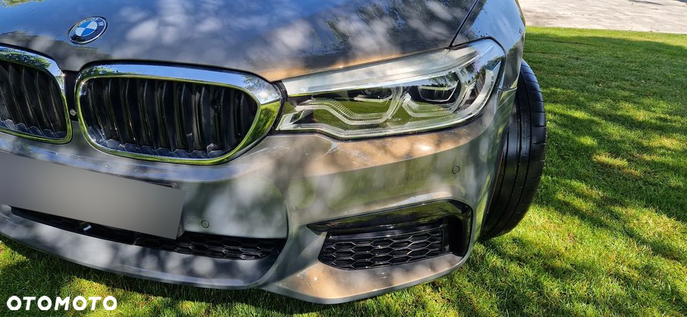 BMW Seria 5 530i xDrive M Sport sport - 12