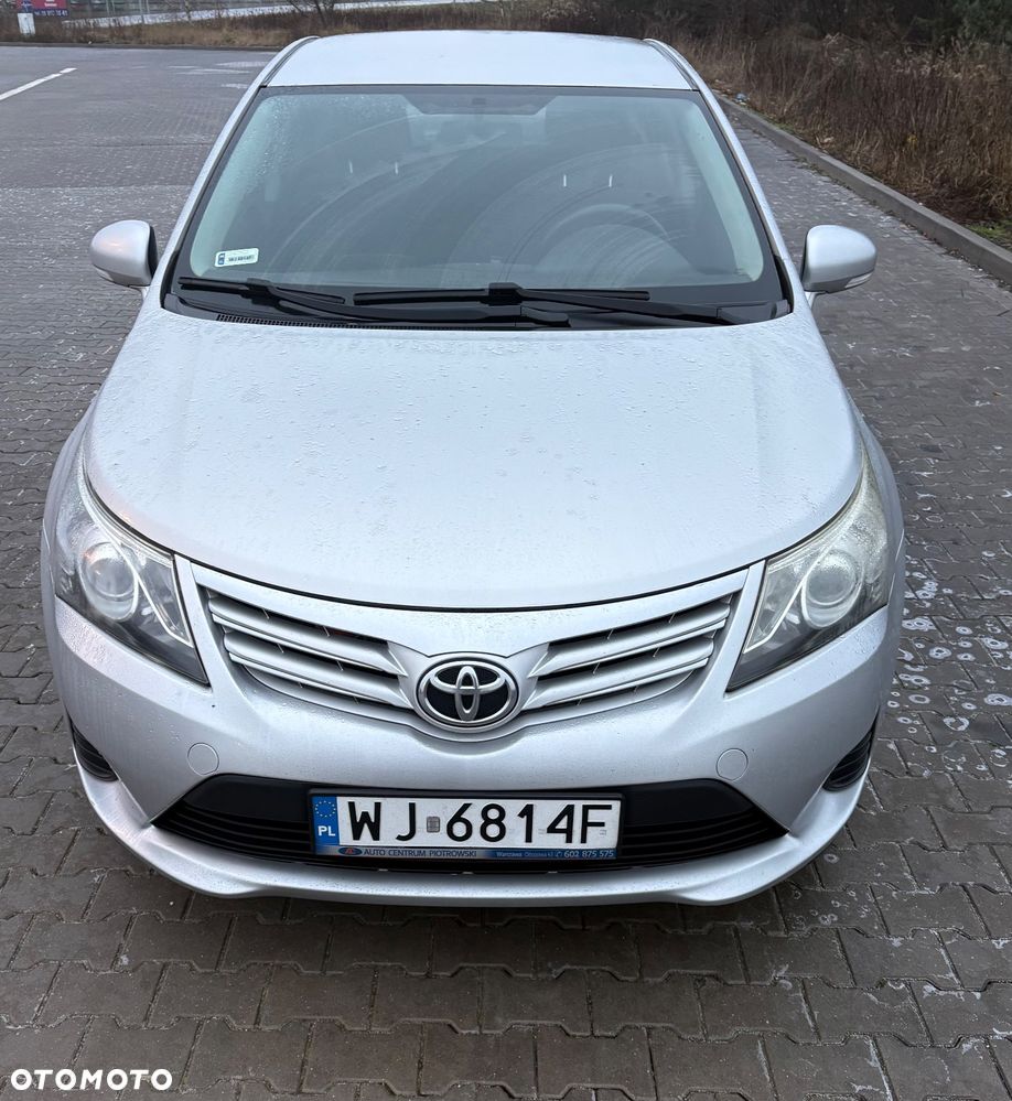 Toyota Avensis - 5