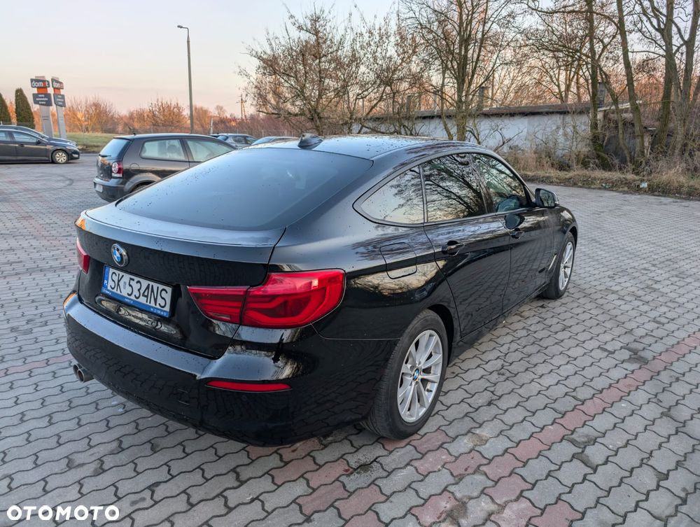 BMW Seria 3 320d xDrive Advantage - 4