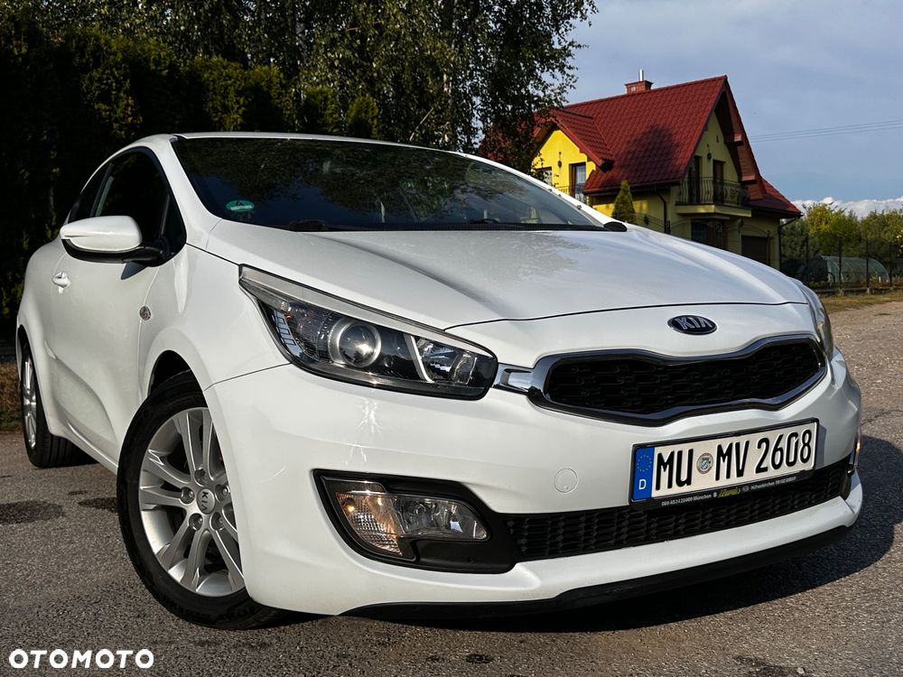 Kia ProCeed 1.6 GDI Vision - 12