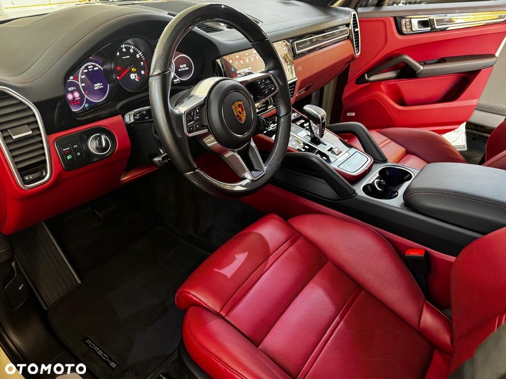 Porsche Cayenne Platinum Edition - 12